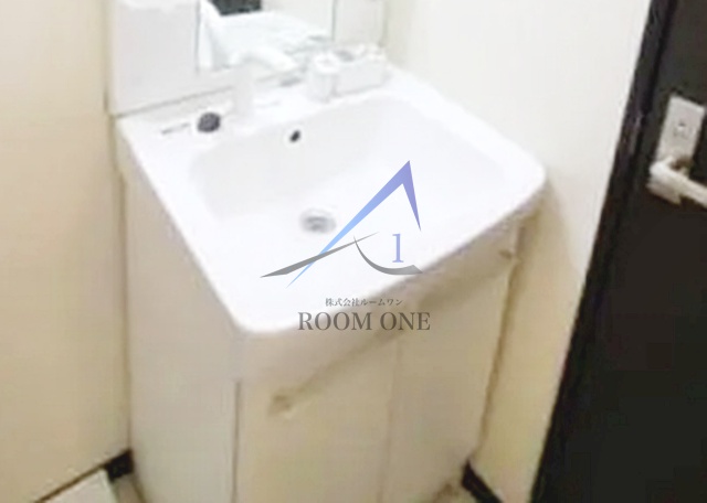 洗面設備　洗面台です。