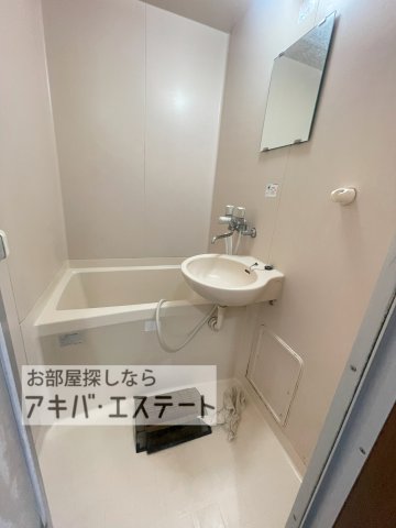 バス・シャワールーム　同一仕様写真