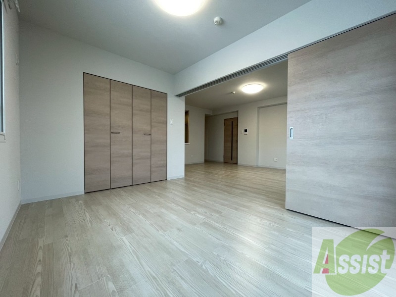 その他部屋・スペース　寝室です。部屋をどう使うかはあなた次第です！