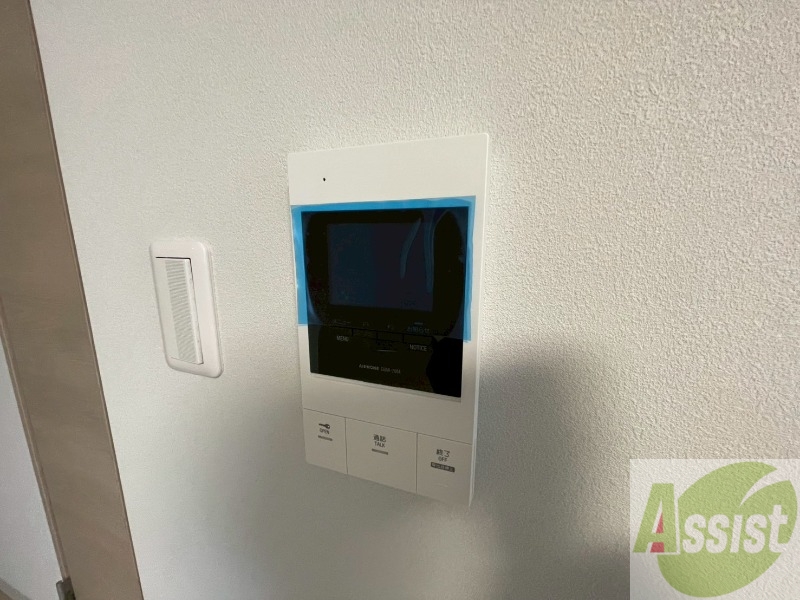 セキュリティ　ＴＶモニター付インターホンです。来客者の顔が見えるので安心！