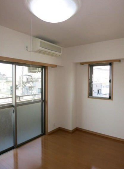 居室・リビング　使いやすいリビングです