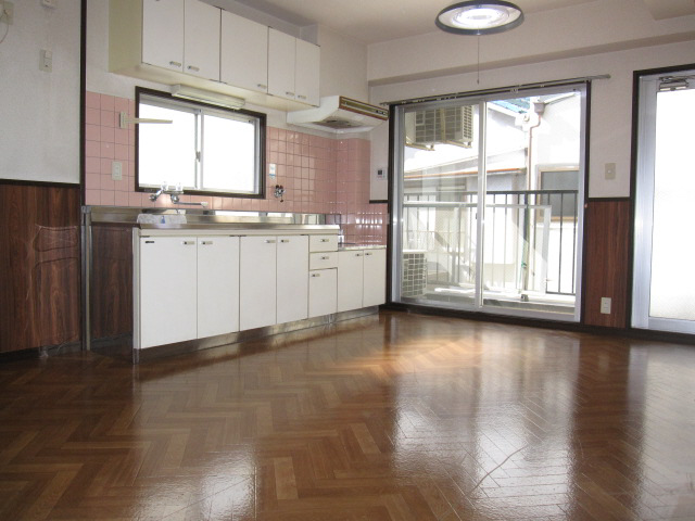 居室・リビング　リビング