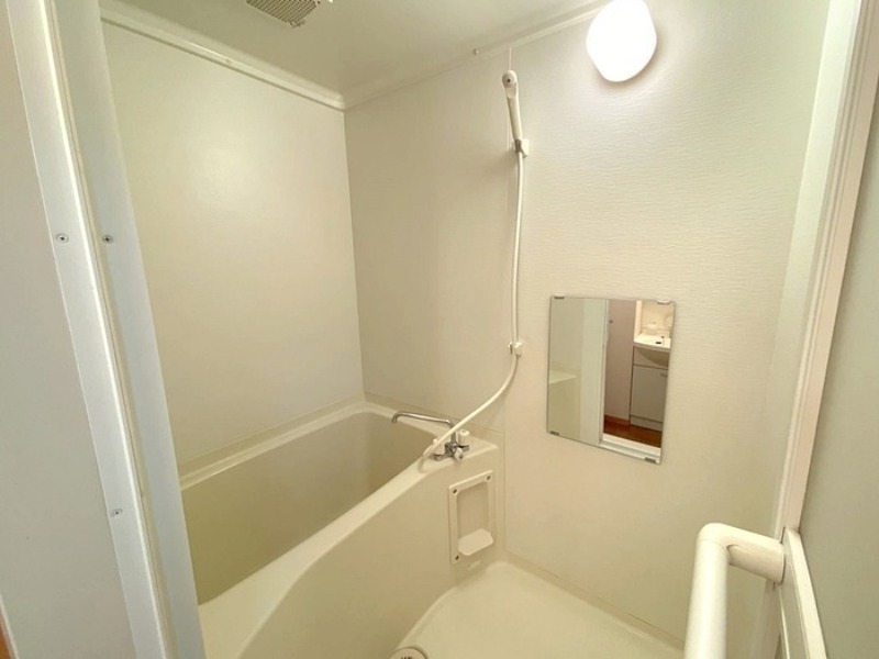 バス・シャワールーム　図面と現状に相違がある場合には現状を優先