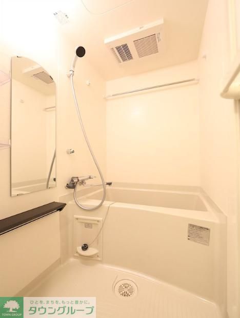 バス・シャワールーム　バス