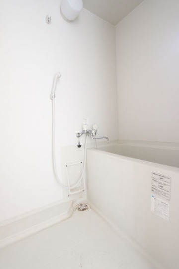 バス・シャワールーム　一日の疲れを癒しましょう