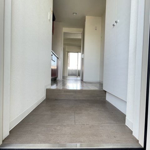 玄関　同仕様タイプです