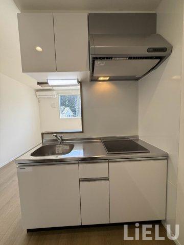 キッチン　同シリーズ物件のモデルルームになります※現況優先