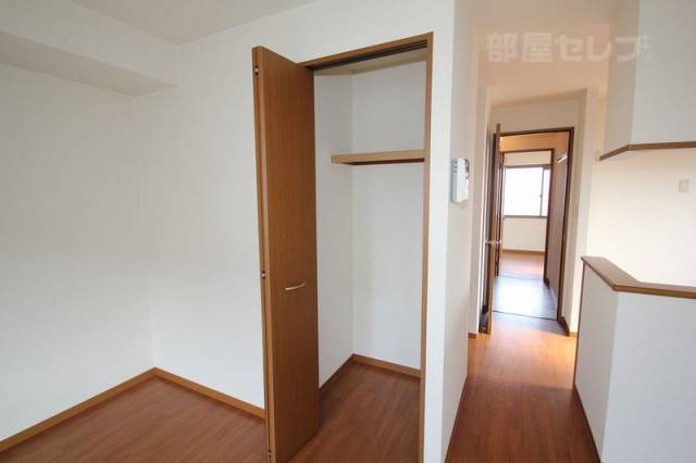 収納　※２０１号室の写真です