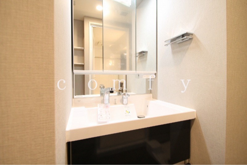 洗面設備　独立洗面台