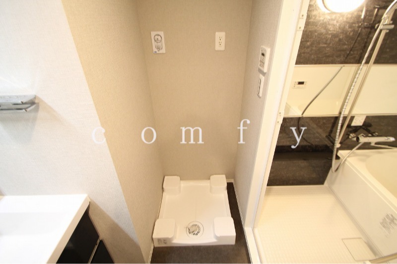 その他設備　洗濯機置場