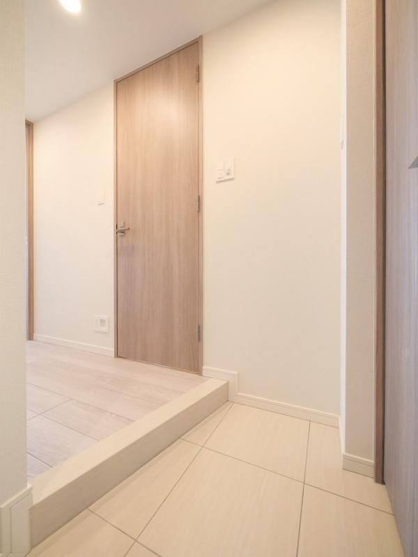 玄関　☆広々とした玄関☆