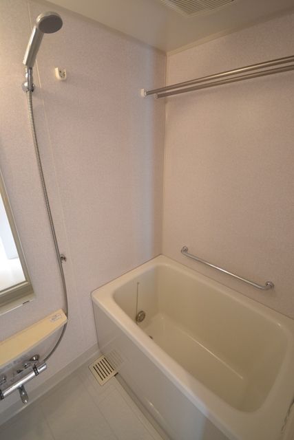 バス・シャワールーム　※同間取り別室参考写真