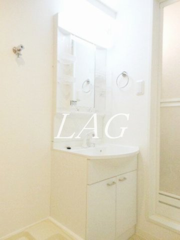 洗面設備　洗面台です。