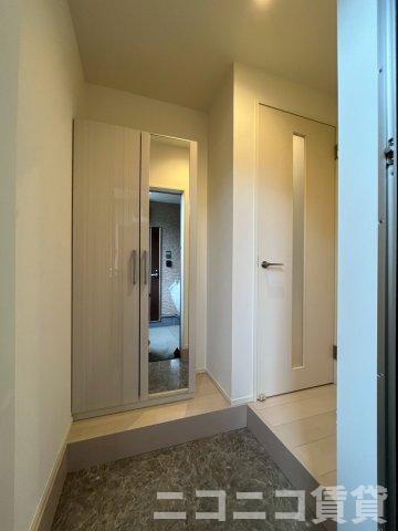 玄関　別号室イメージの為、現状を優先致します。