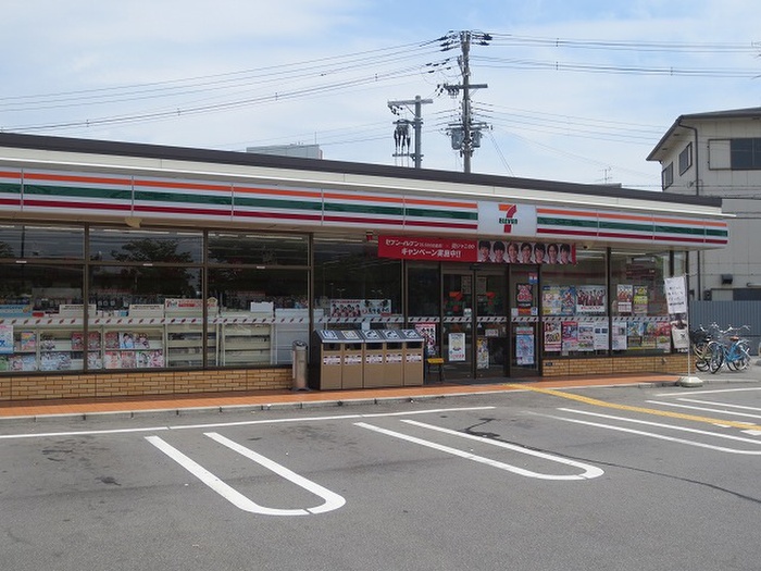 コンビニ　セブンイレブン守口八雲東町2丁目店（コンビニ）まで86m