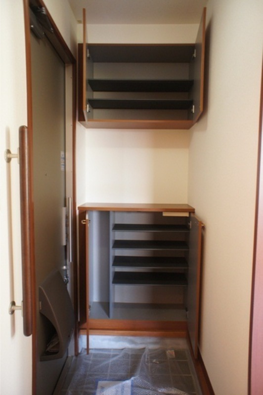 玄関　図面と現状に相違がある場合には現状を優先