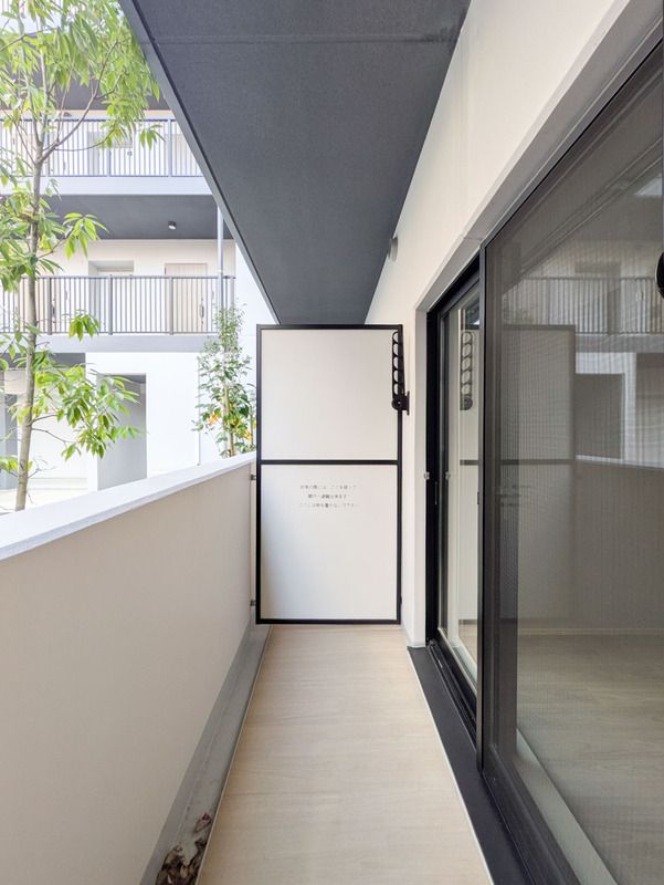 バルコニー　参考写真（同物件別部屋）