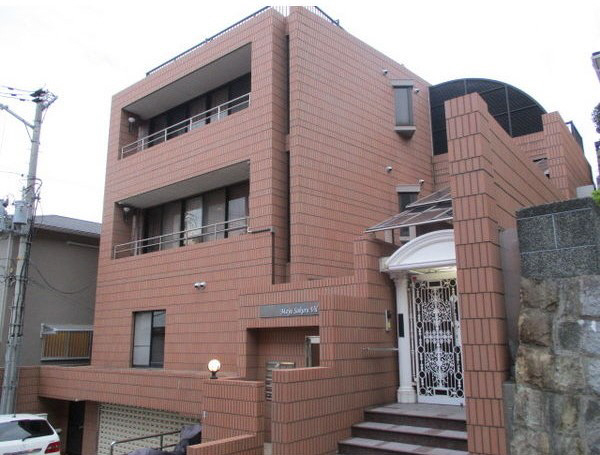 建物外観　おしゃれな外観です