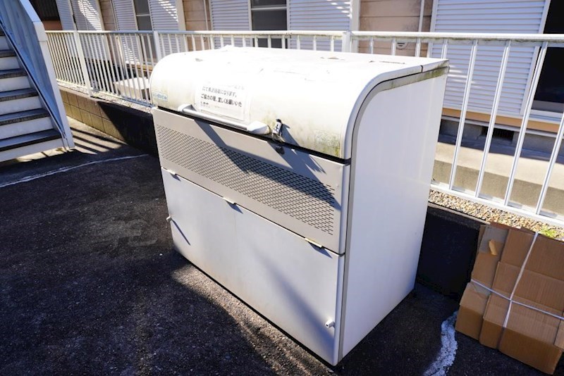 その他共有部分　敷地内ゴミ置場あり