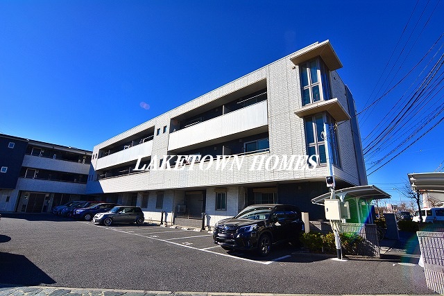 建物外観　吉川市のお住まい探しなら当社にお任せください。