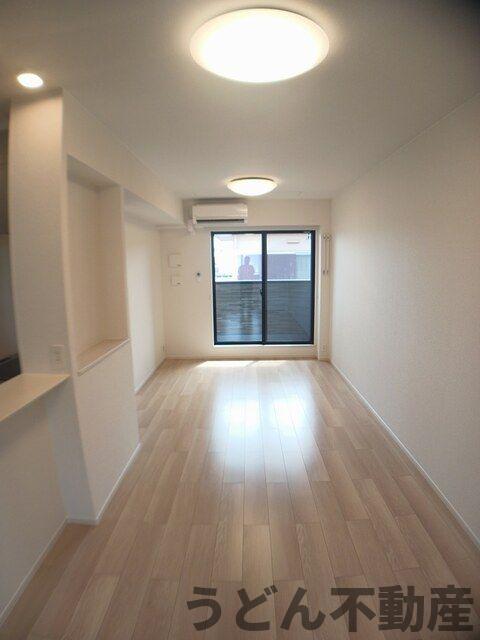 居室・リビング　うどん県のお部屋探しはうどん不動産へ うどんちゃんとLINE