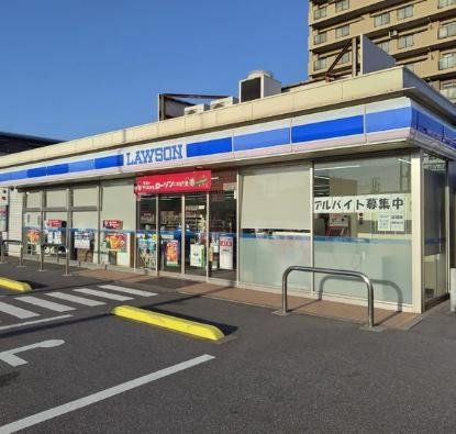 コンビニ　ローソン千葉神明町店（コンビニ）まで710m