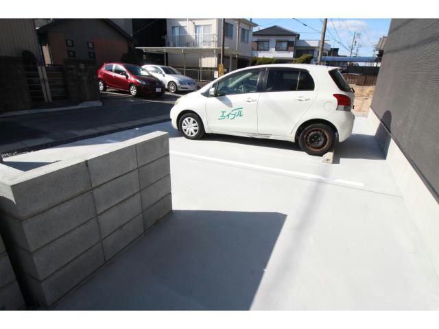 駐車場　駐車場