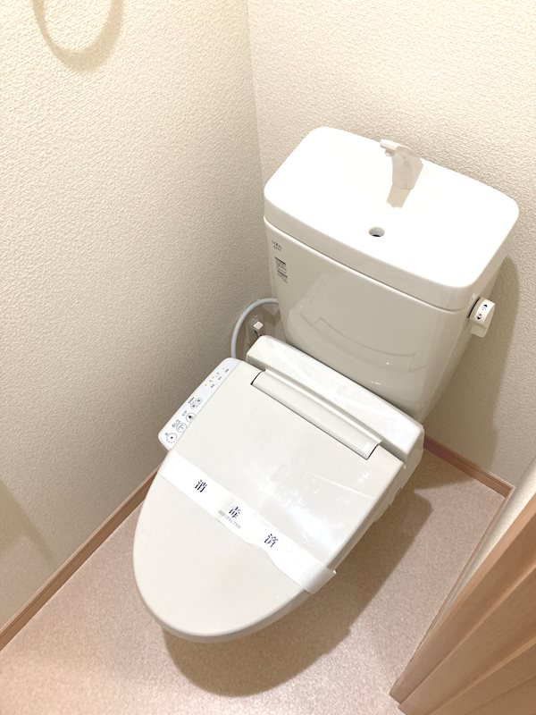 トイレ　※別号室写真参照