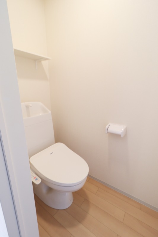 トイレ　図面と現状に相違がある場合には現状を優先