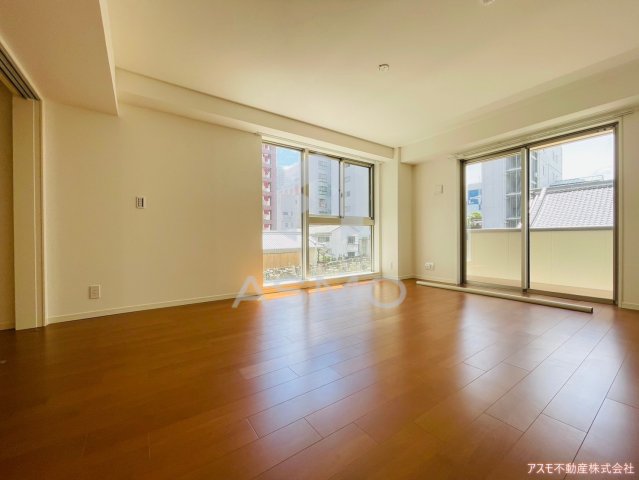 居室・リビング　同マンション別部屋　参考写真