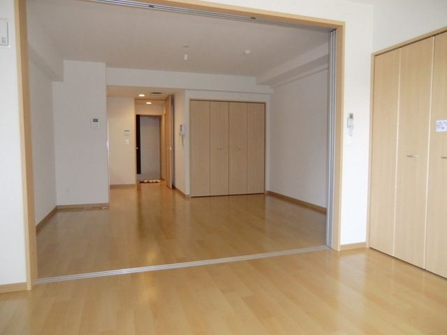 その他部屋・スペース　日当り良好　ゆとり間取りです