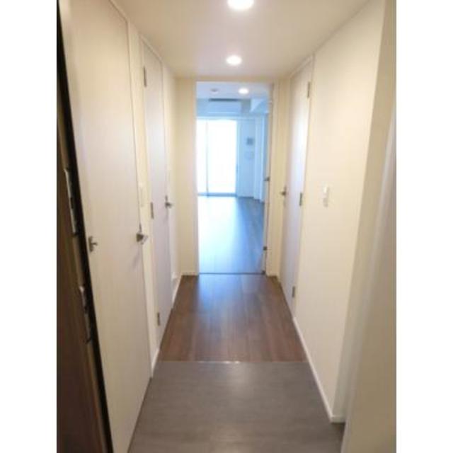 玄関　※写真は同タイプ住戸です。