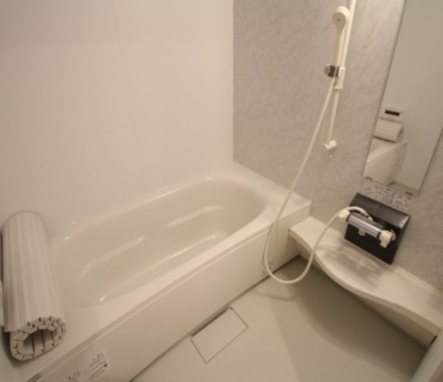 バス・シャワールーム　バスルーム