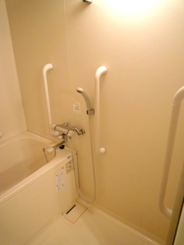 バス・シャワールーム