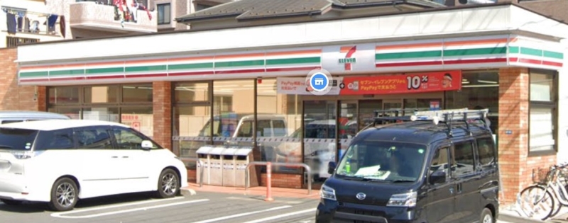 コンビニ　セブンイレブン横浜日吉宮前店（コンビニ）まで99m