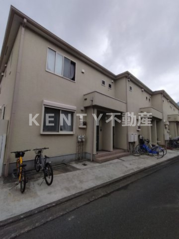 建物外観　落ち着いた雰囲気の外観です