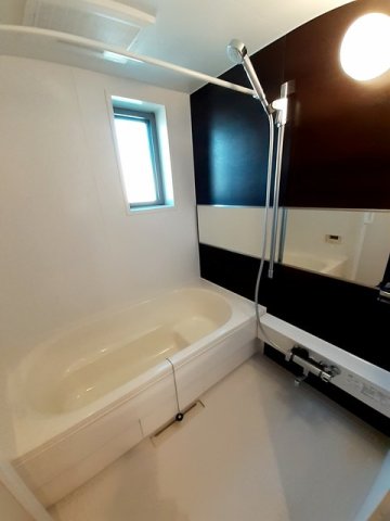 バス・シャワールーム　日々の暮らしに欠かせないお風呂です