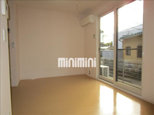 居室・リビング　綺麗なお部屋です。