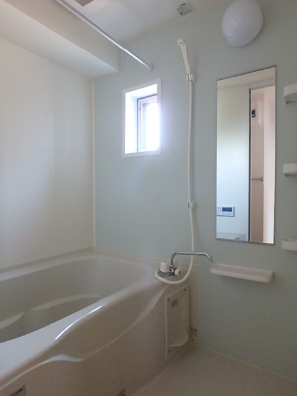 バス・シャワールーム　図面と現状に相違がある場合には現状を優先