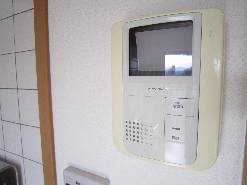 セキュリティ　安心のモニター付きインターホン!