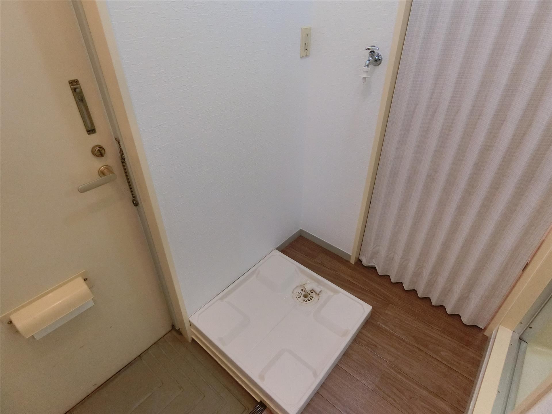 その他設備　防水パン付き洗濯機置き場完備♪