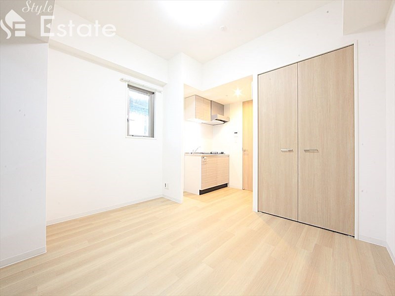 居室・リビング　内装