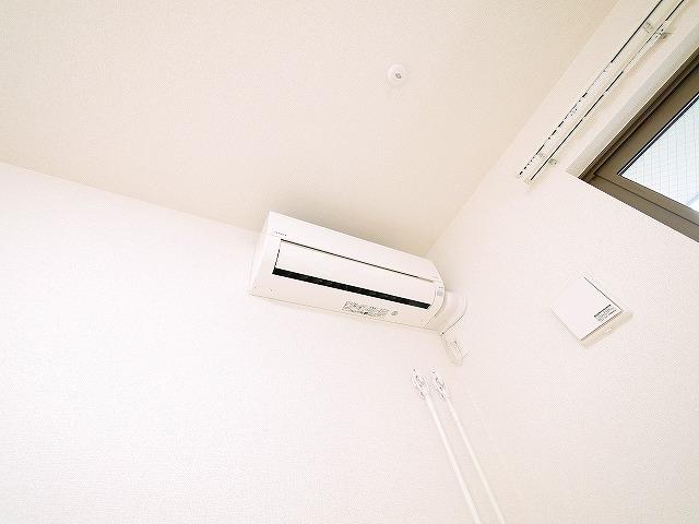 その他設備　エアコン一台付きです