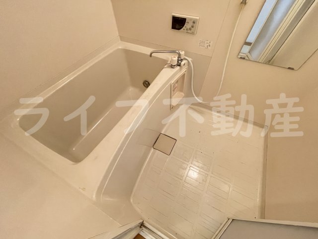 バス・シャワールーム　日々の疲れを癒すお風呂付です