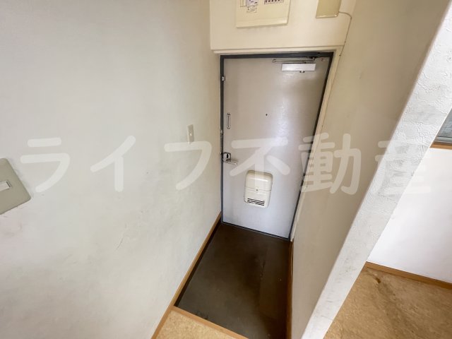 玄関　落ち着いた玄関です