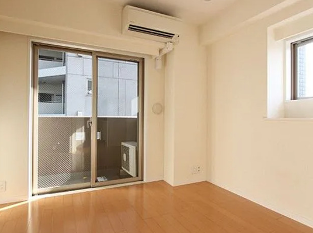 居室・リビング　別部屋の画像を使用しております。