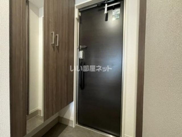 ＪＲ奥羽本線 青森駅 バス乗車時間：29分 最寄りバス停で下車 徒歩5分 2階建 築1年の玄関写真