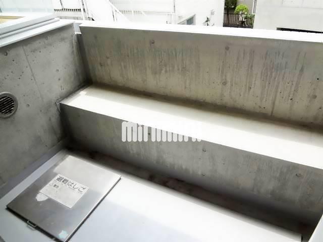 バルコニー　他のお部屋の参考写真です。