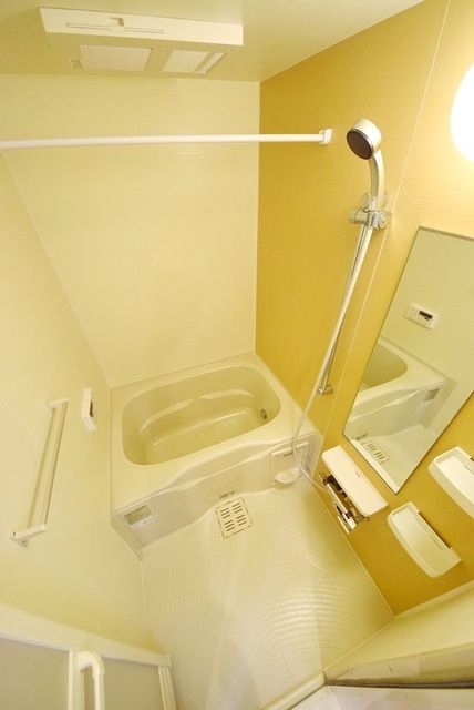 バス・シャワールーム　同タイプイメージです