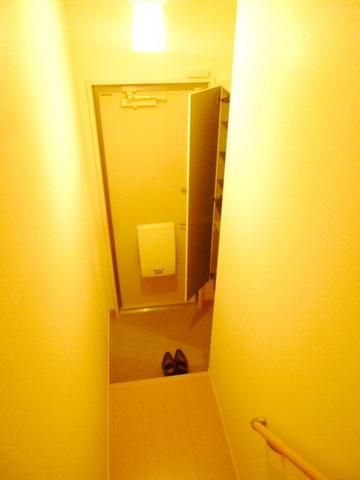 玄関　同一施工会社イメージ写真
